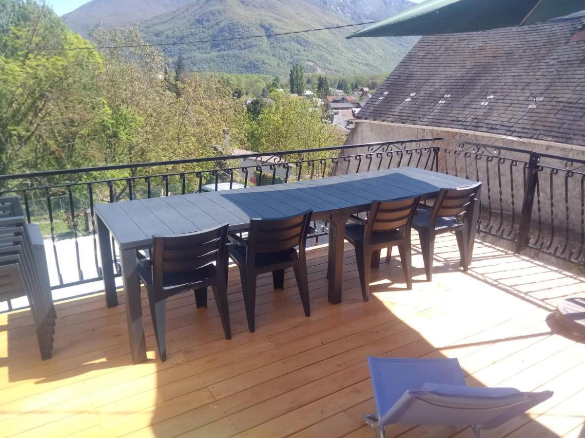 Maison Calme Et Lumineuse Cierp Esterno foto