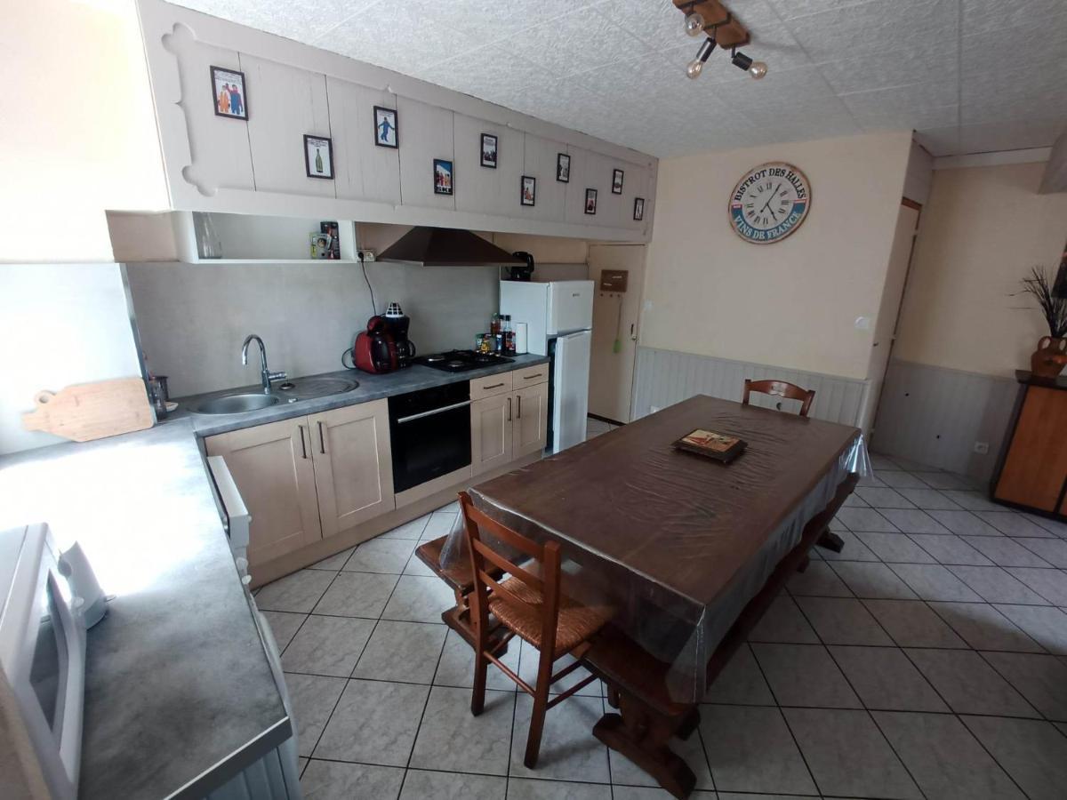 Maison Calme Et Lumineuse Cierp Esterno foto